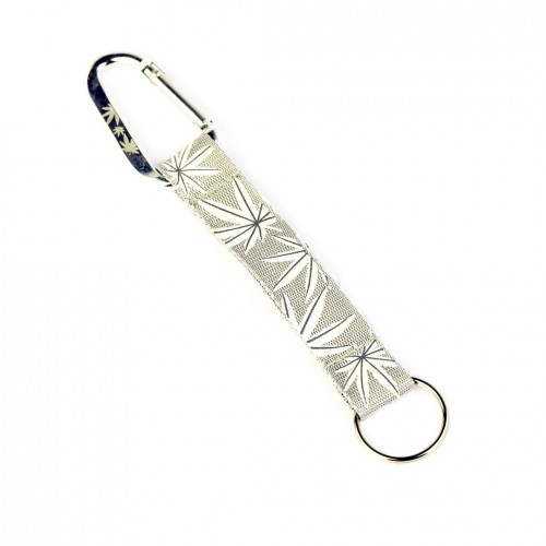 Silver weed keychain with carabine