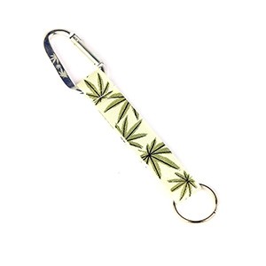 White weed keychain with carabine