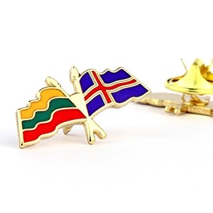 Metal pin Lithuanian Iceland flags