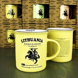 Gelsvos spalvos suvenyrinis puodelis Lietuva - Vytis su istorija 280ml