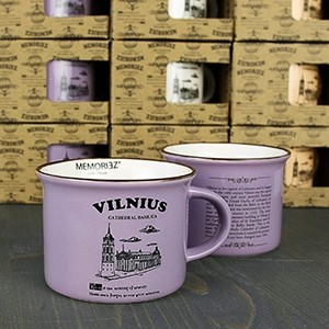 Mažas violetinis puodelis Vilnius Arkikatedra 150ml